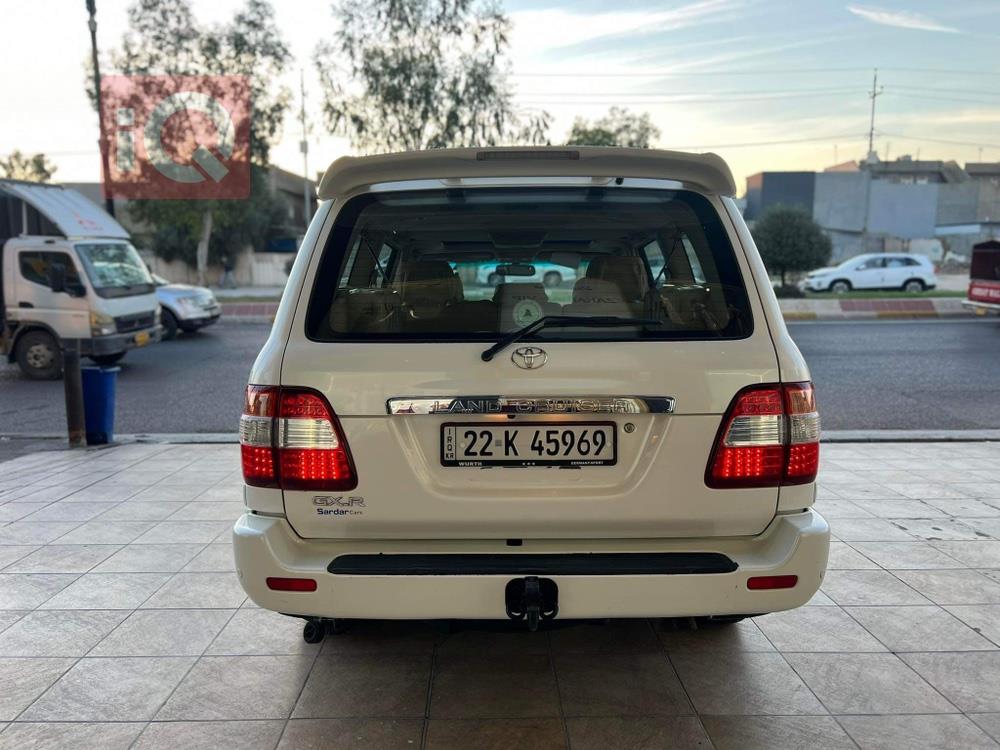 تويوتا لاندكروزر